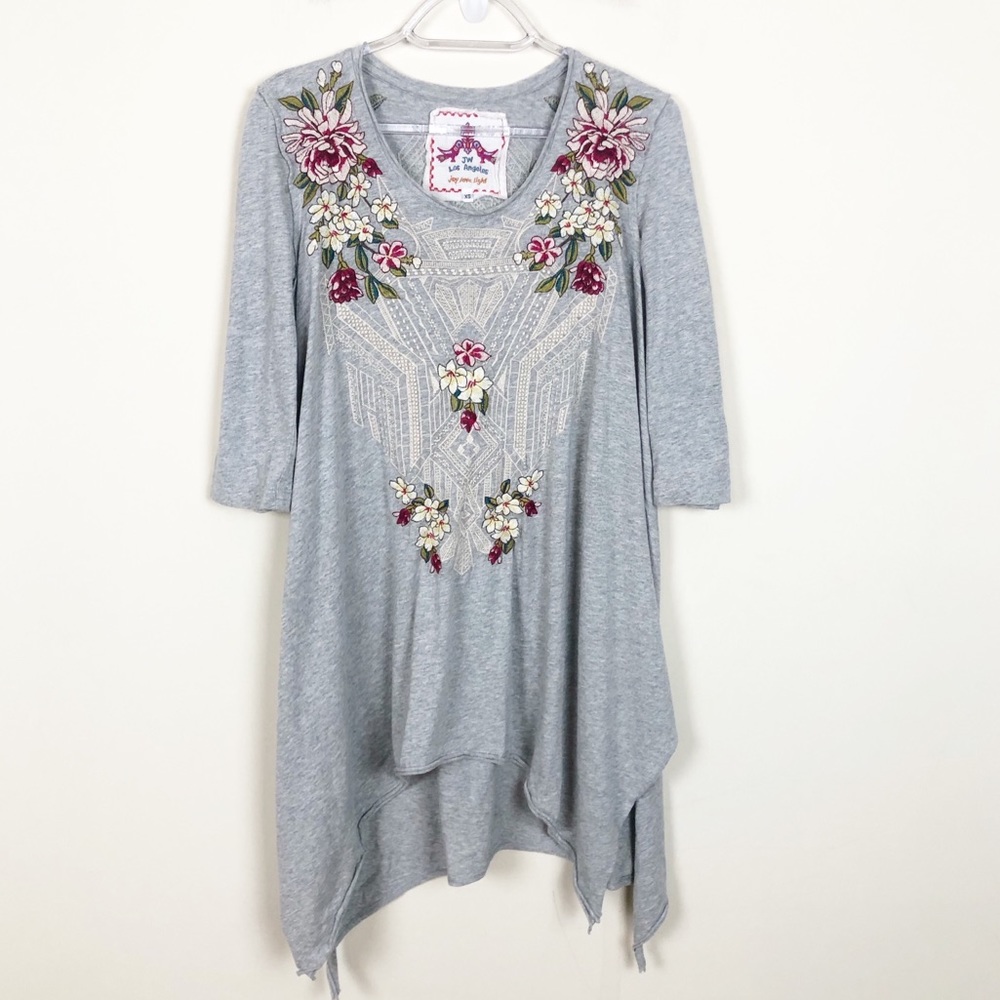 Johnny Was JWLA Grey Floral Embroidered Slit Tunic